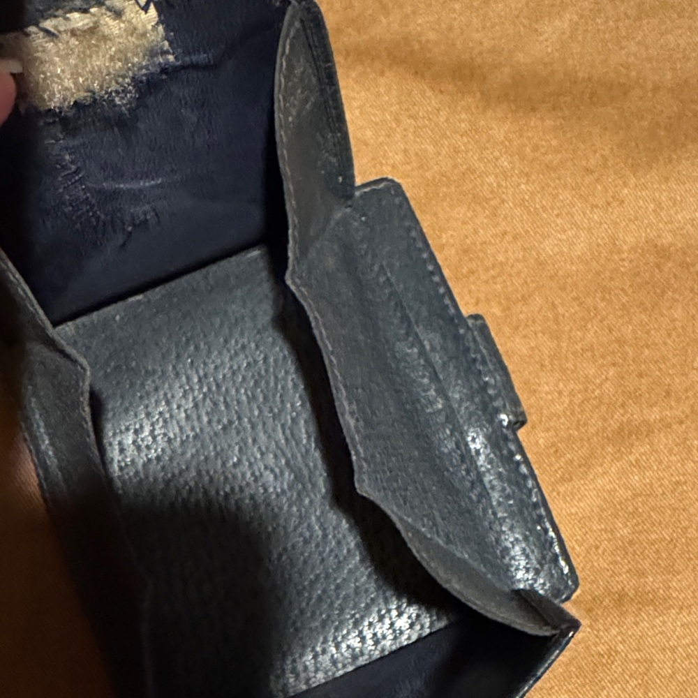 Gucci Navy Sherry Line Compact Wallet - Picture 8 of 8